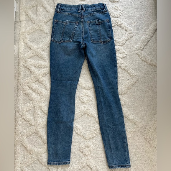 Good American High Rise Skinny Distressed Jeans - Picture 4 of 6